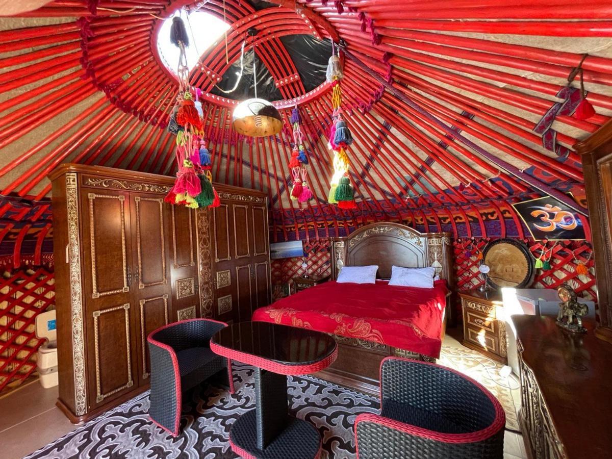 Tossor Ak-Tengir Yurt Resort מראה חיצוני תמונה