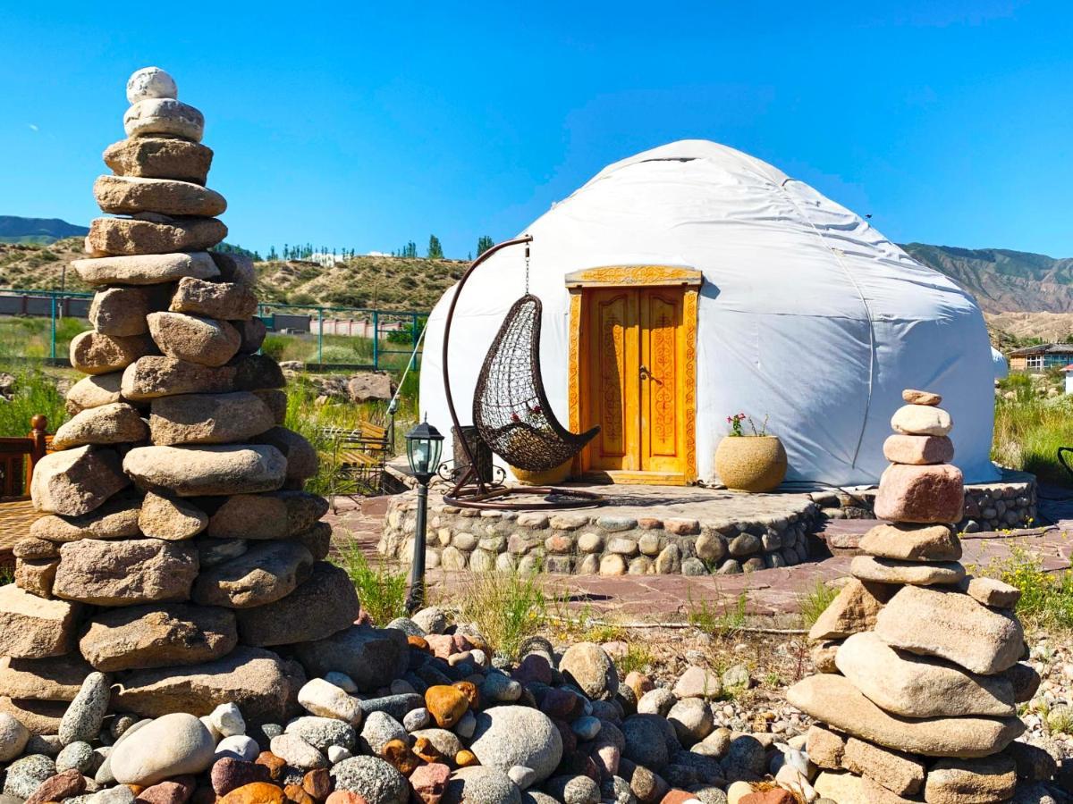 Tossor Ak-Tengir Yurt Resort מראה חיצוני תמונה