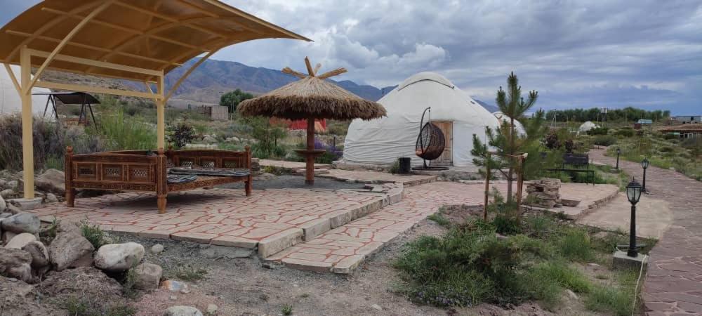 Tossor Ak-Tengir Yurt Resort מראה חיצוני תמונה